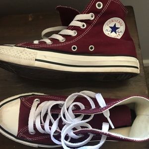 Chuck Taylor All Star Converse Shoes. Great shape!